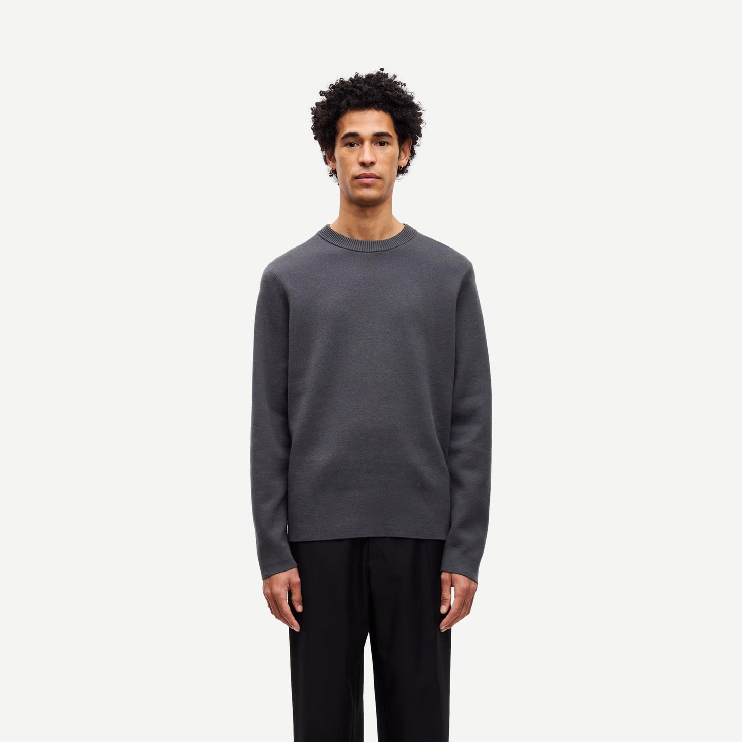 Saniklas Sweater - Black Oyster - Galvanic.co
