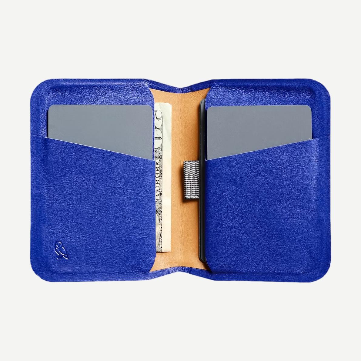 Apex Slim Sleeve (more colors available)