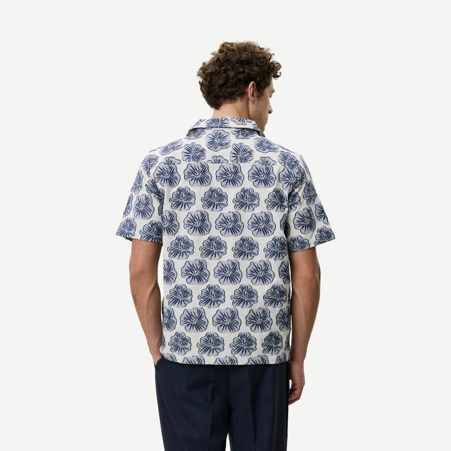 Dahlia Jacquard SS Shirt - Dark Denim Blue
