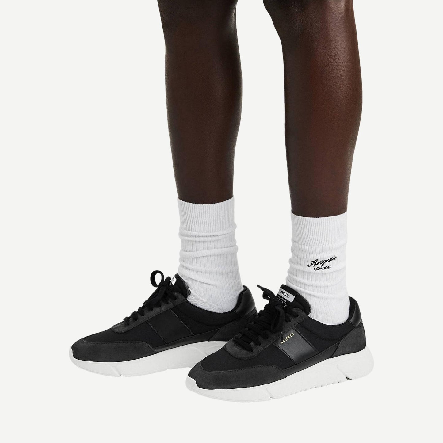 Genesis Vintage Runner - Black - Galvanic.co