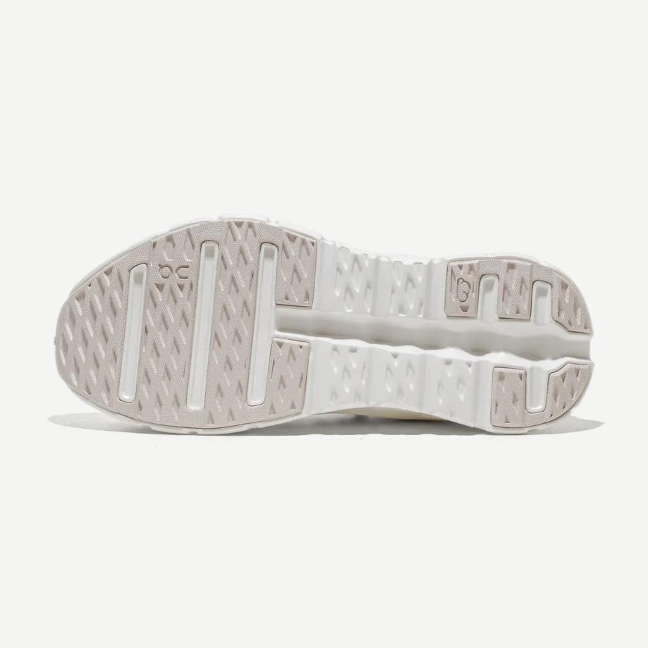 Cloudtilt Women - Biscuit / Ivory