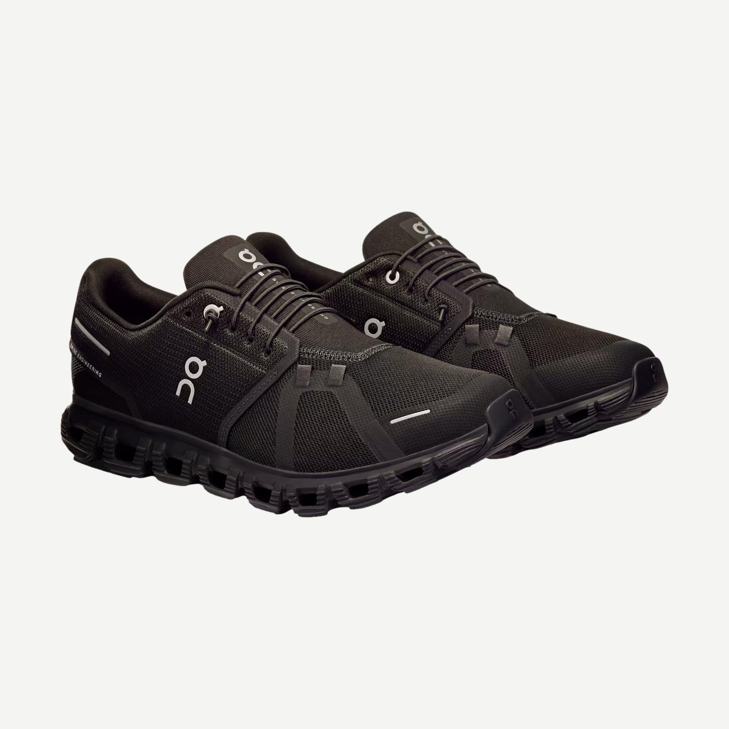 Cloud 6 Men - Black/Black - Galvanic.co