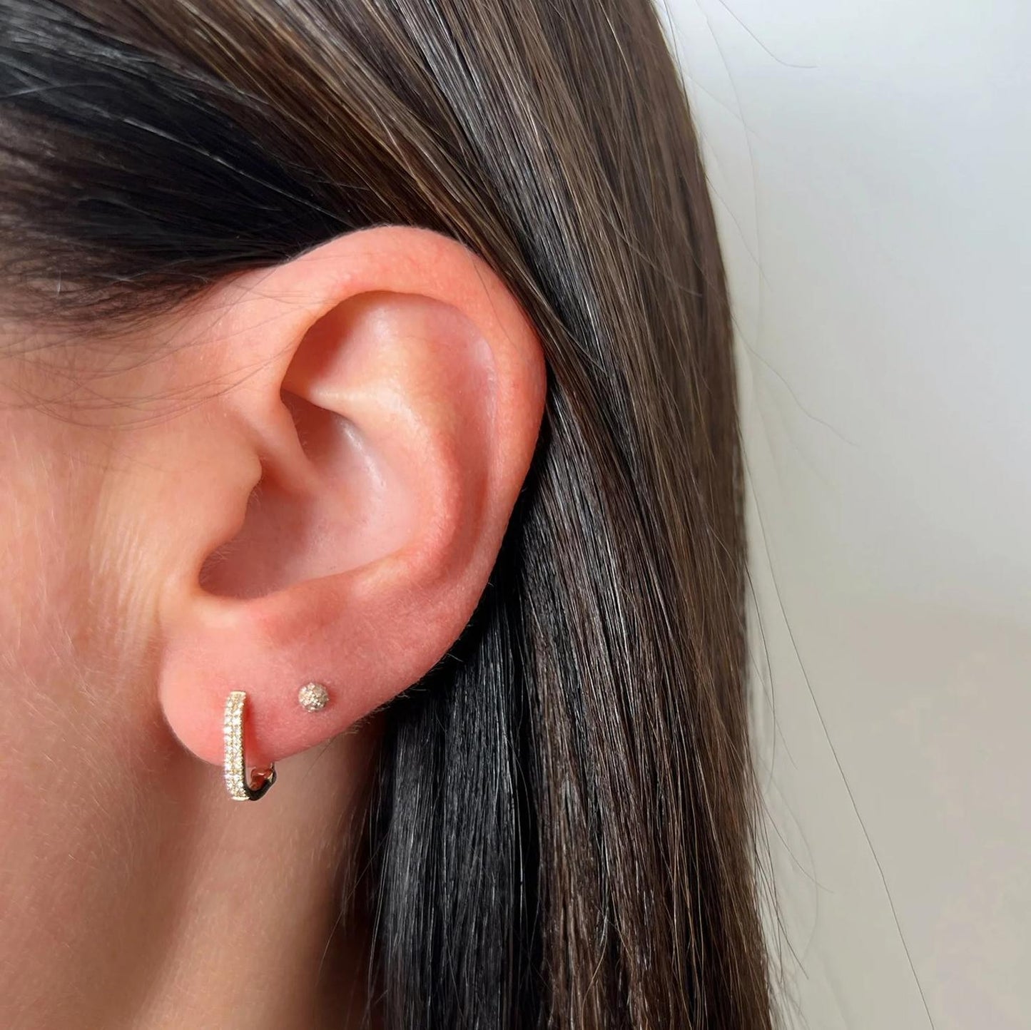 14KY Diamond Lola Huggie Earring