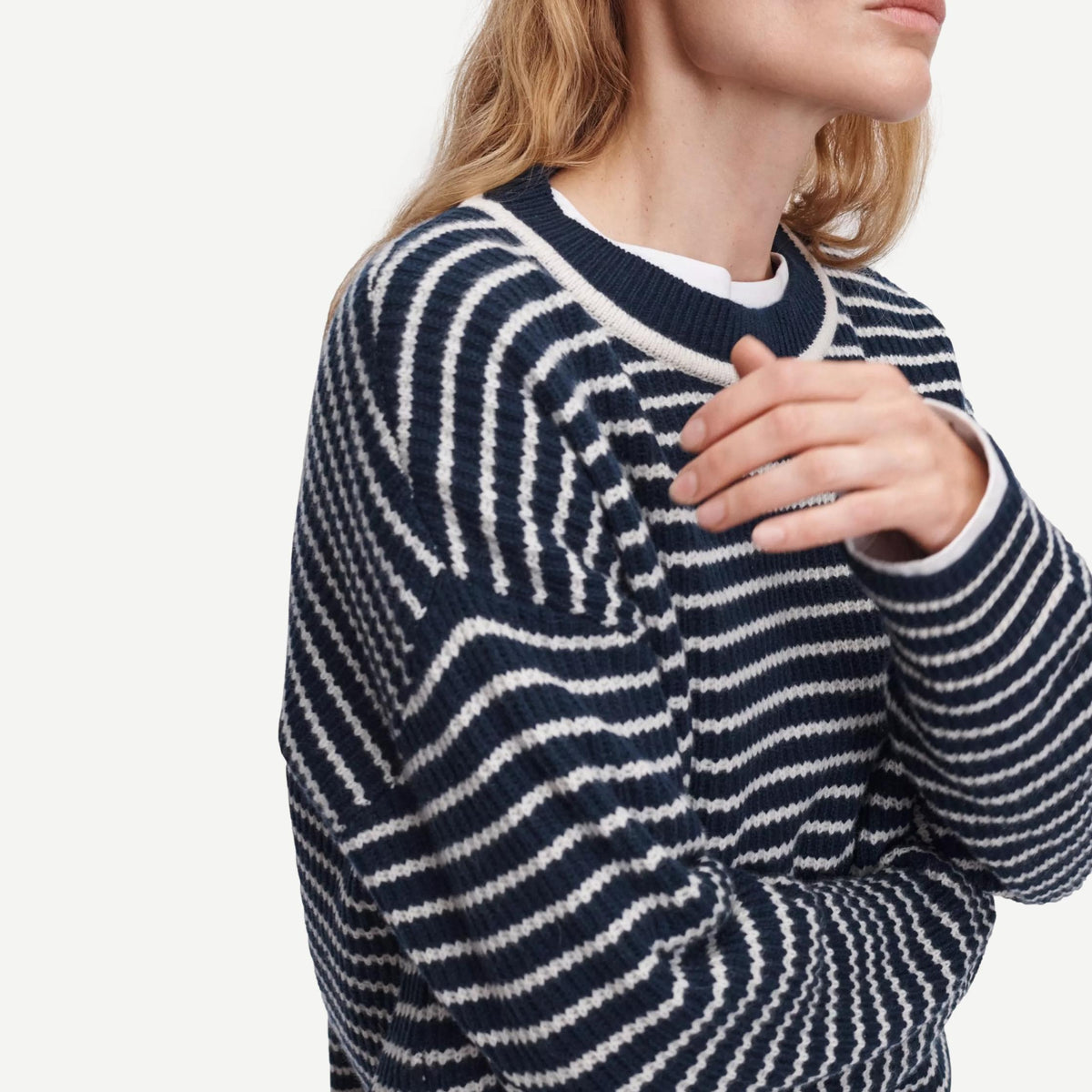 Gigi Stripe Cashmere Crew - Navy