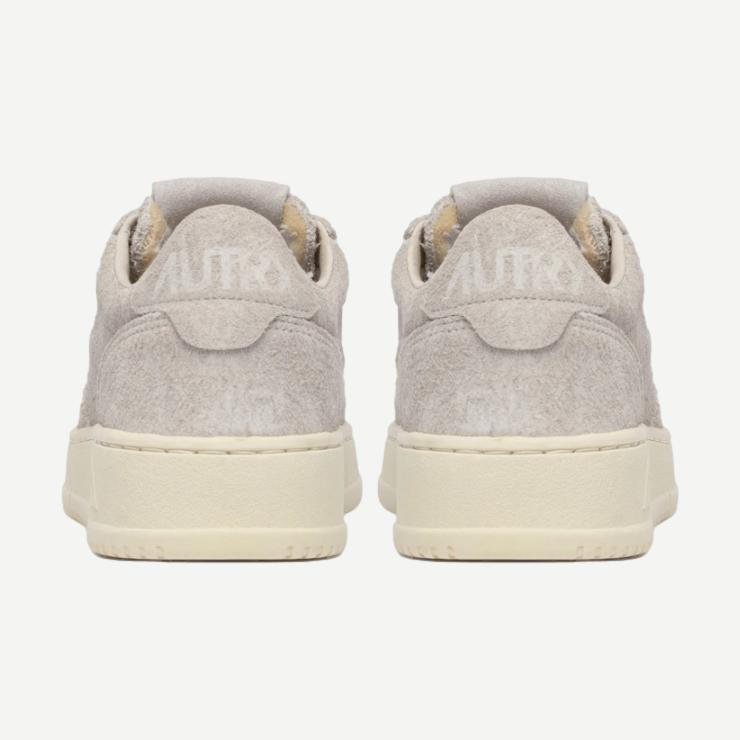 Medalist Low Man - Suede White - Galvanic.co