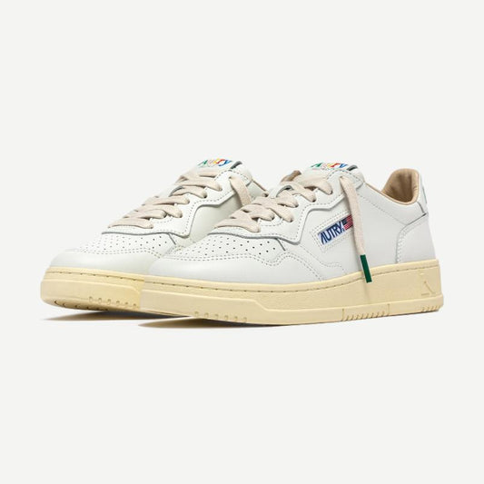 Medalist Low M Leather/Logo - White/White - Galvanic.co