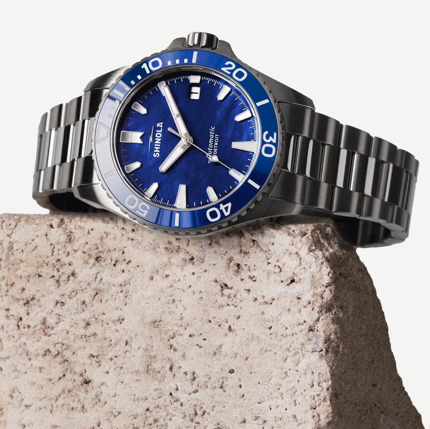 Monster Automatic Lake Michigan 39mm Dive Watch - Blue/MOP/Silver - Galvanic.co