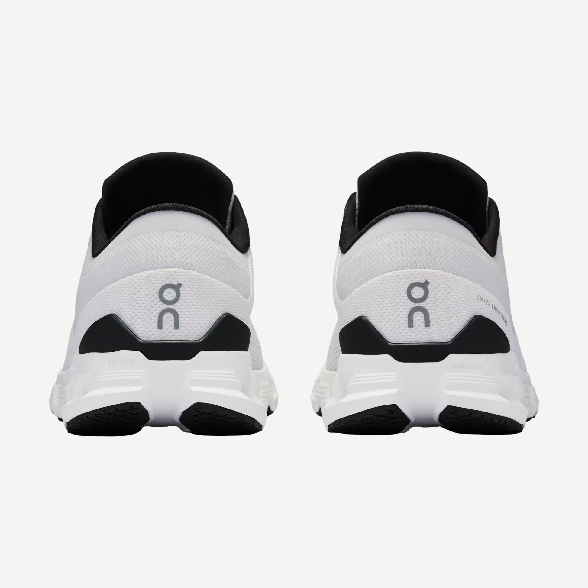 Cloud X4 Men - Ivory/Black - Galvanic.co