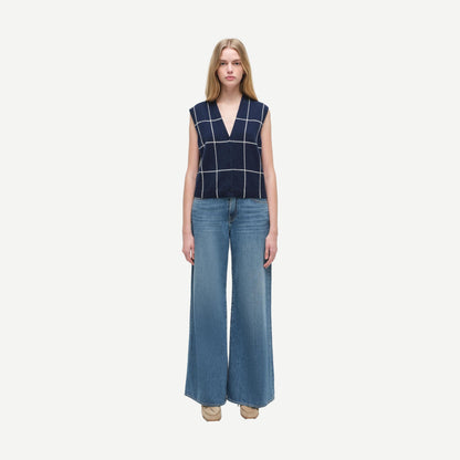Rozzi Vest - Midnight Plaid - Galvanic.co