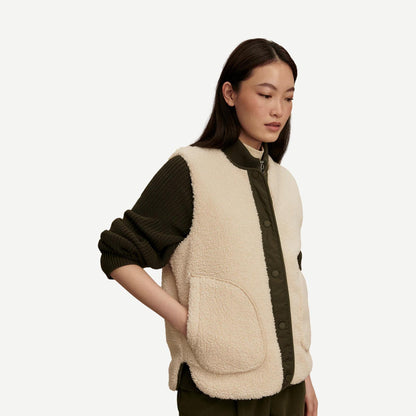 Audrea Reversible Gilet - Sandshell/Forest Night