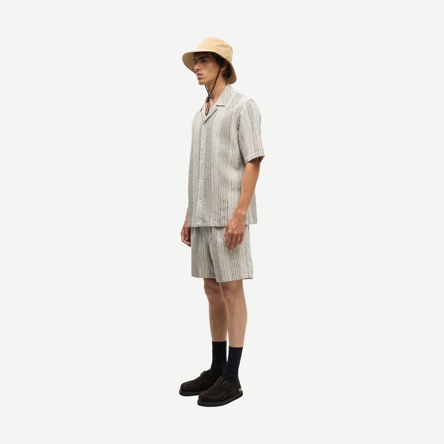 Brown Samsoe Samsoe Oscar AX shirt, men's casual shirt with a classic fit and button-up front, shown on a hanger.