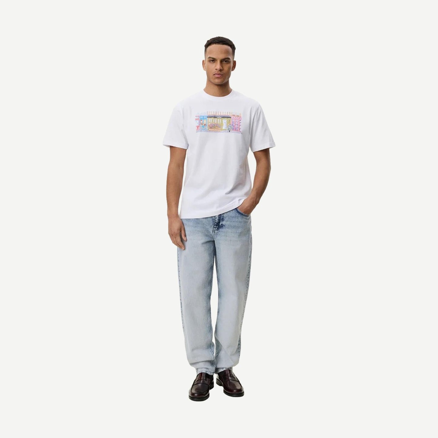 Market T-Shirt - White
