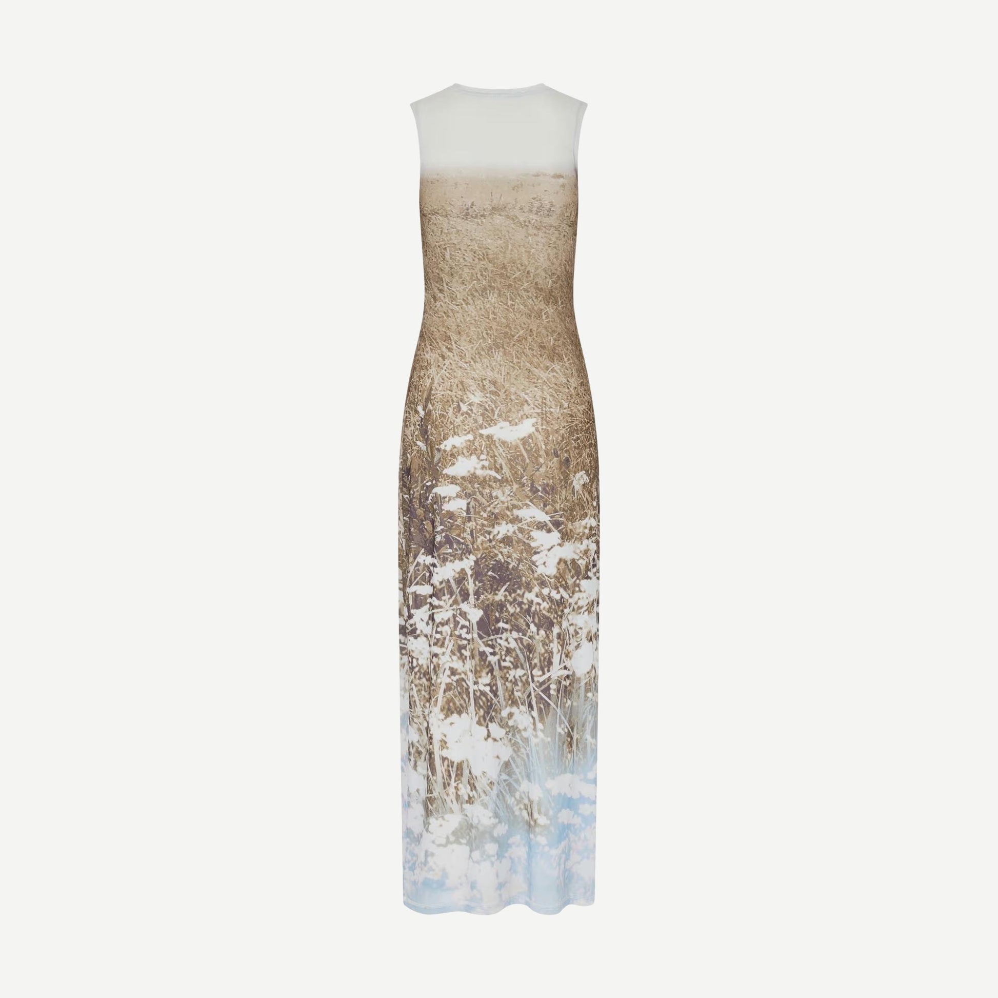 Samsoe Samsoe Saangel Dress in Hazy Fields with flowing fabric and floral pattern, displayed on a mannequin.
