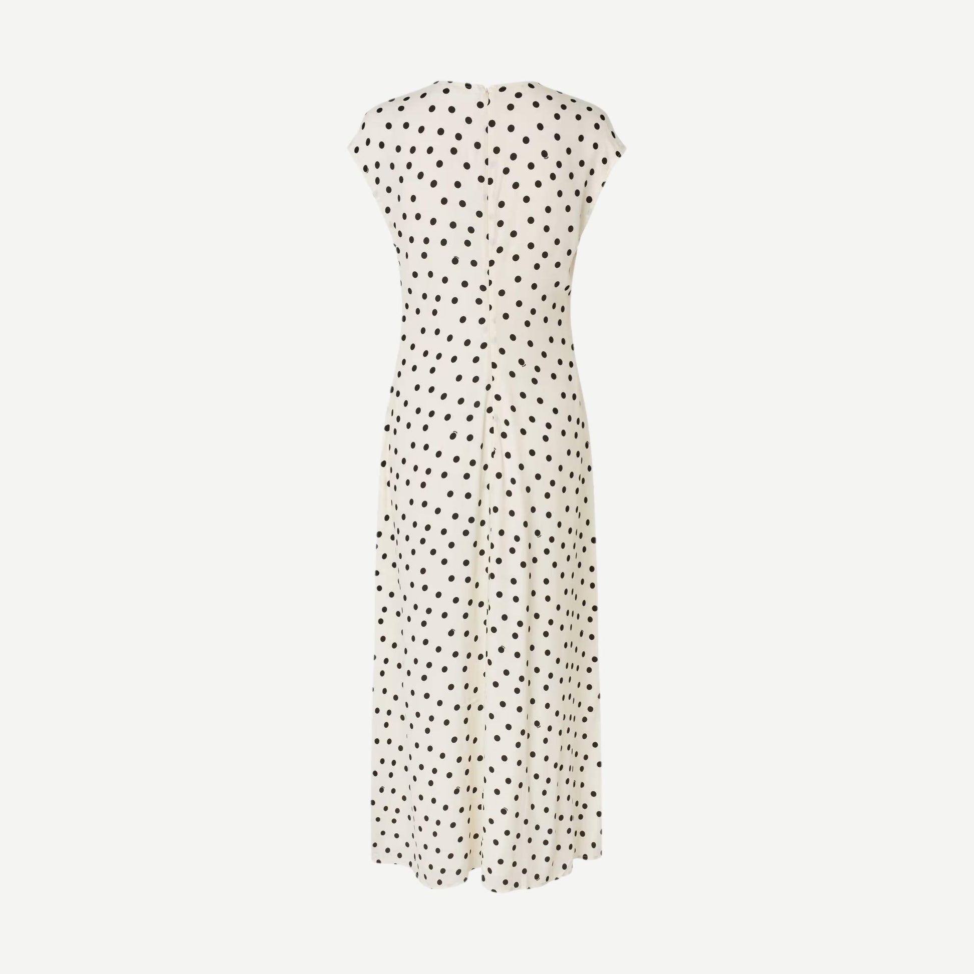 Samsoe Samsoe Sapoppy Dress in Drifting Dots Egret with a relaxed fit and lightweight fabric, featuring a stylish dotted pattern.