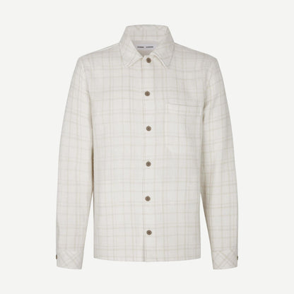 Samsoe Samsoe Sadamon GC overshirt in silver birch color, lightweight shirt with button details and relaxed fit.