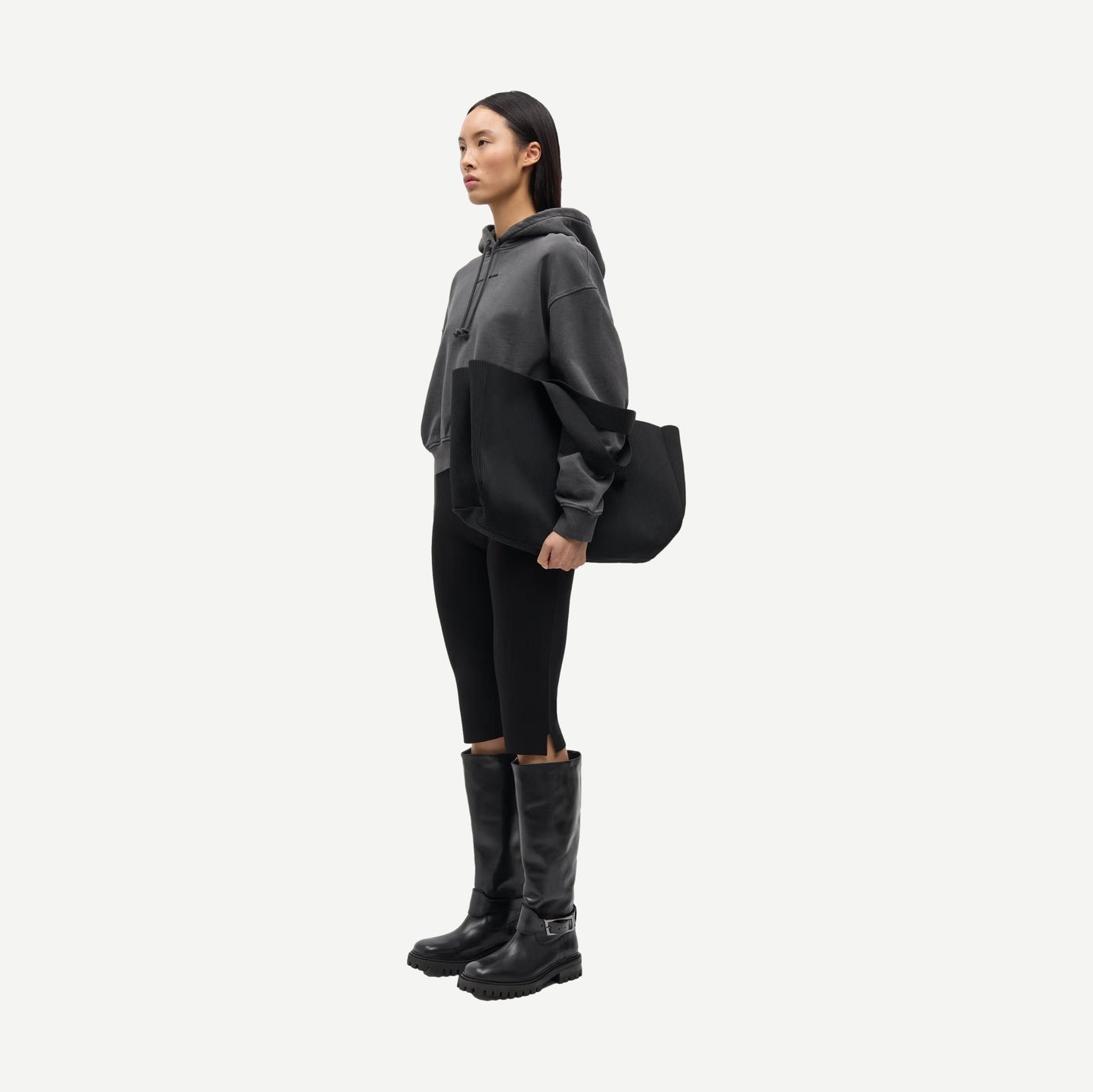 Saseven Hoodie - Black Pigment - Galvanic.co