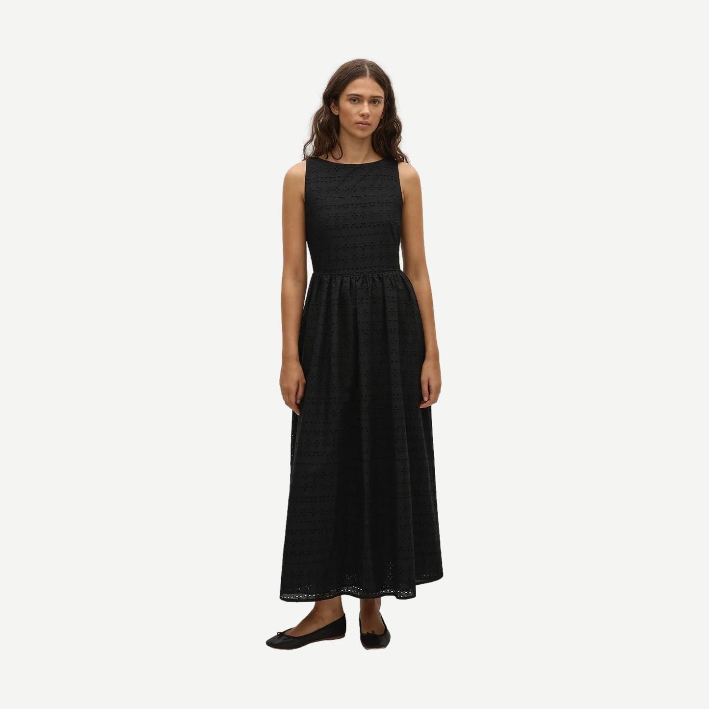 Tuva Midi Dress - Agnes Broderie Anglaise Black - Galvanic.co