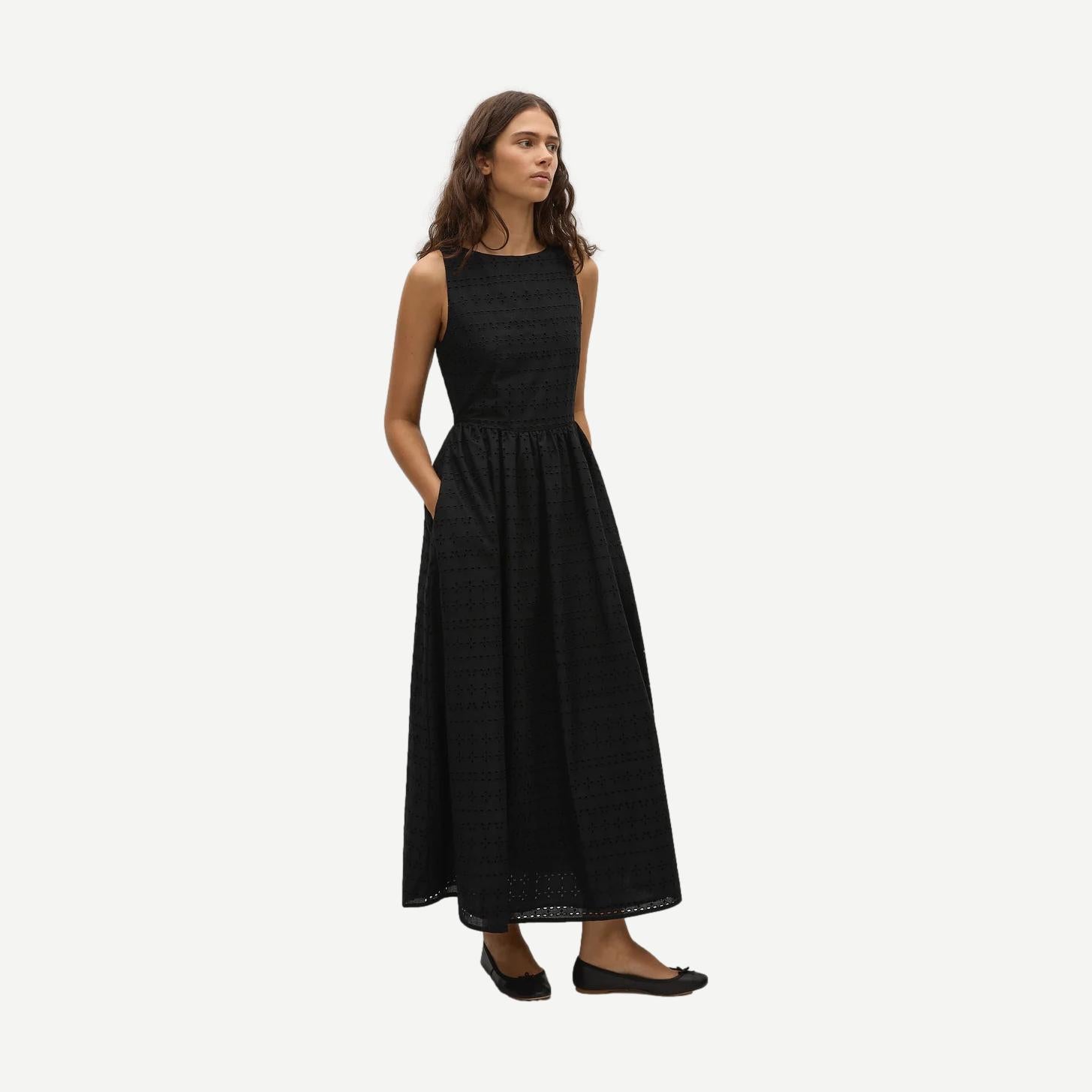 Tuva Midi Dress - Agnes Broderie Anglaise Black - Galvanic.co