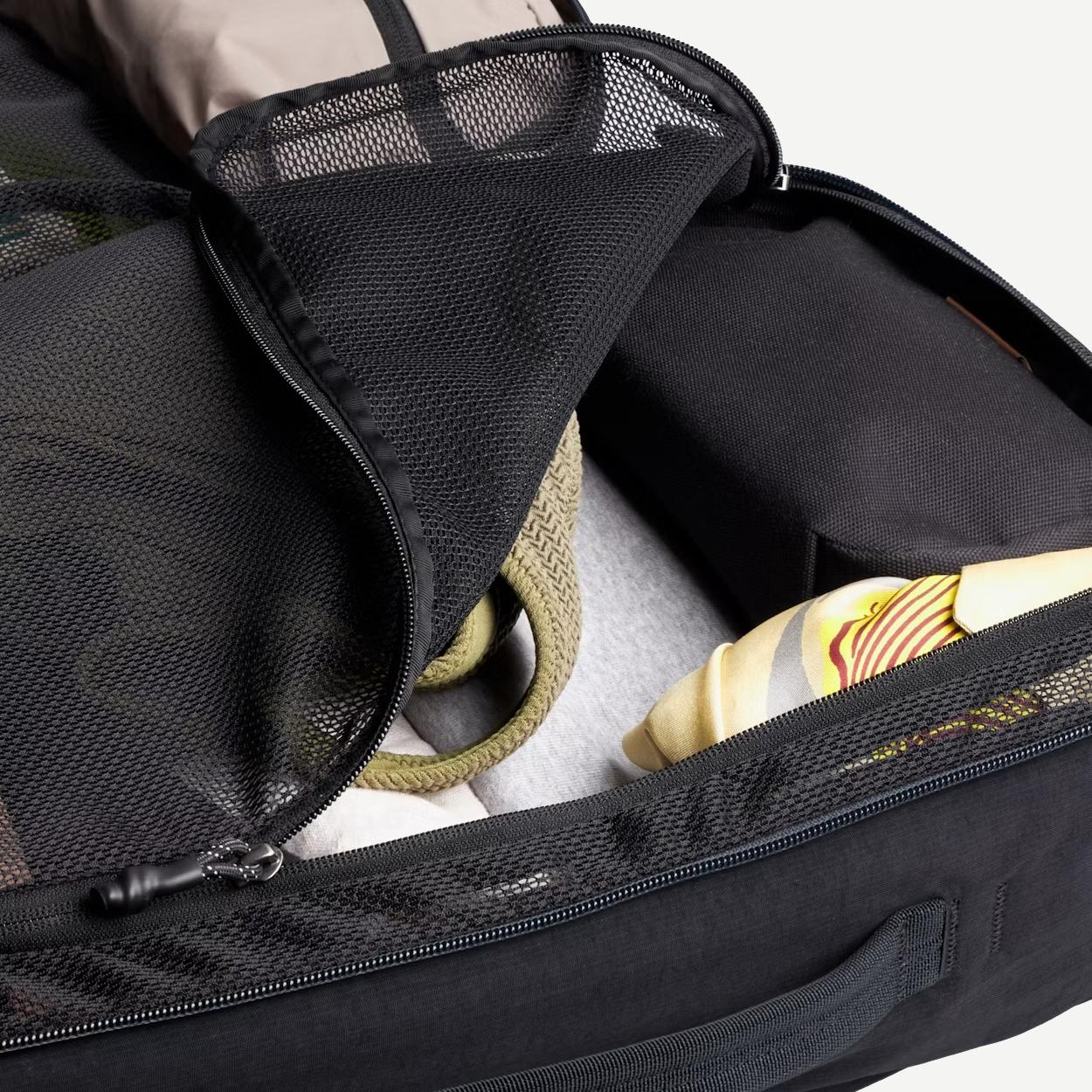 Lite Travel Pack 30L - Black - Galvanic.co
