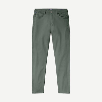 Citizens of Humanity Adler Perform Denim Nova in green, stylish denim jeans with a slim fit and classic five-pocket design.