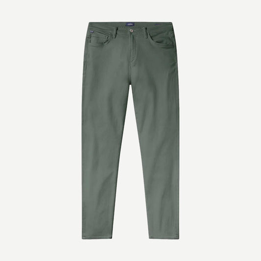 Citizens of Humanity Adler Perform Denim Nova in green, stylish denim jeans with a slim fit and classic five-pocket design.