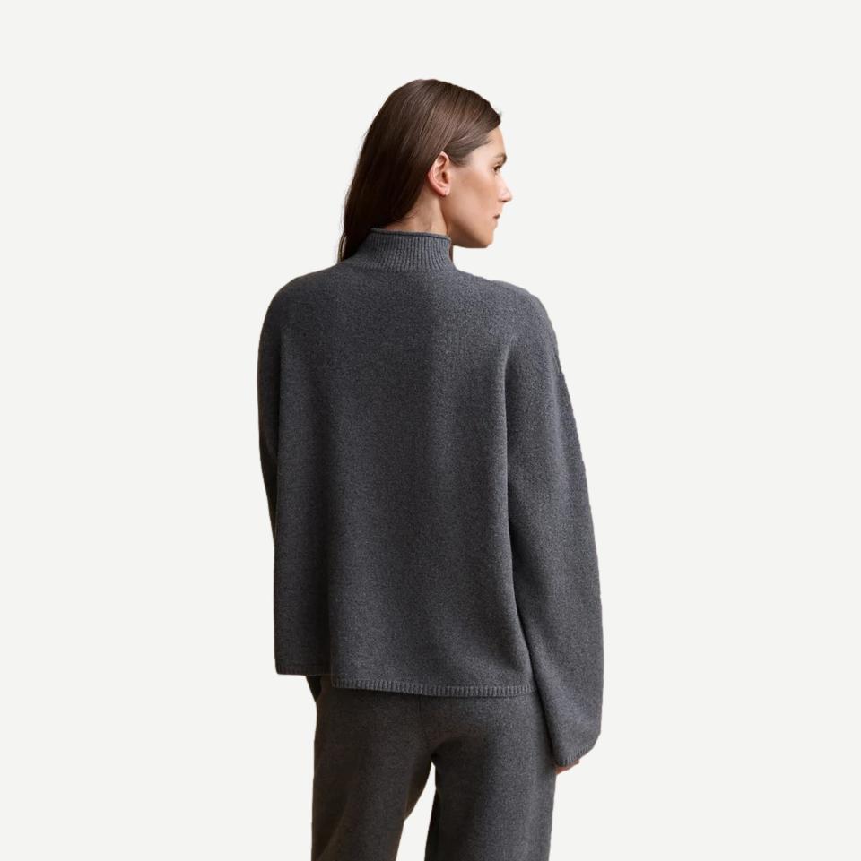 Chalet Sweater - Charcoal