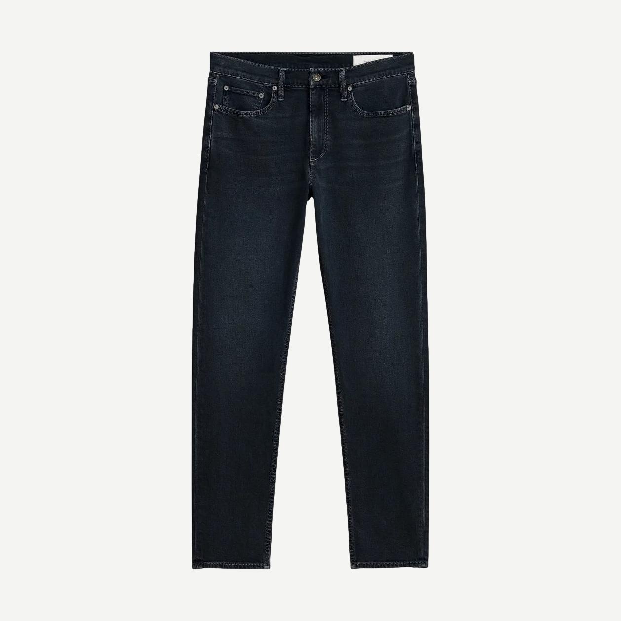 Rag & Bone Fit 2 Slim Authentic Minna denim jeans, slim fit style, showcased on a model with visible stitching and classic denim texture.