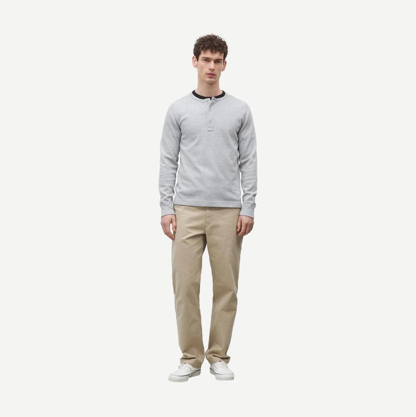 Reigning Champ lightweight waffle henley shirt in heather grey, casual men's shirt with a soft, textured fabric.
