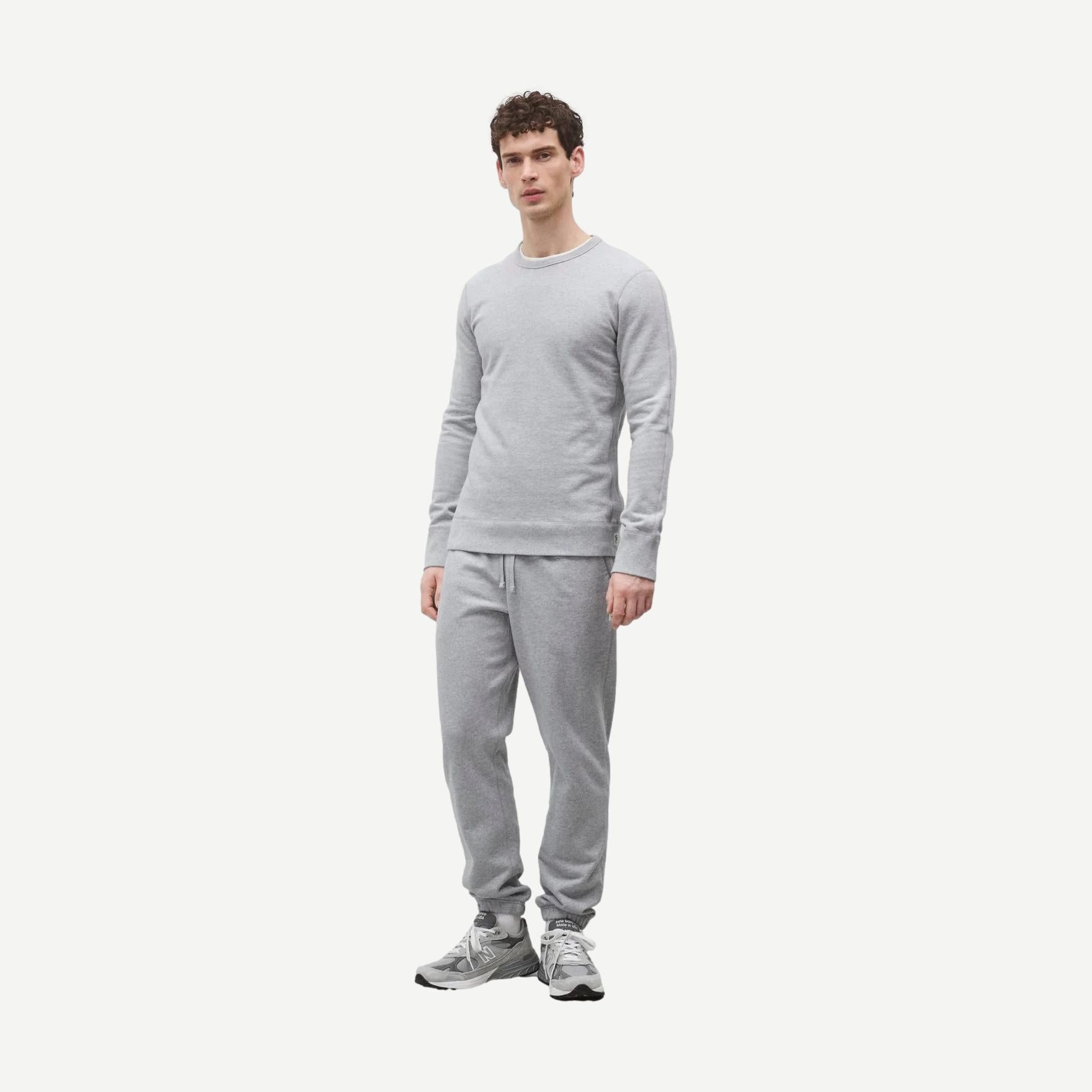 Reigning Champ midweight terry slim crewneck sweatshirt in Heather Grey, soft fabric with a classic crewneck design and subtle branding.
