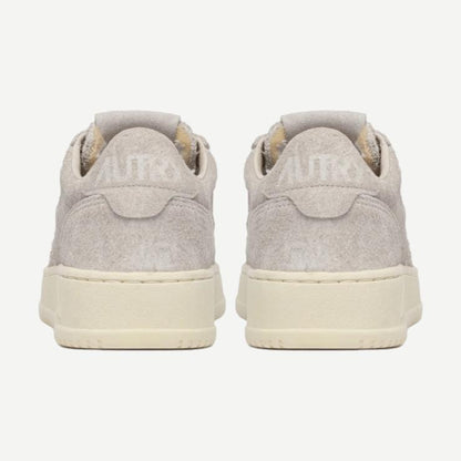 Medalist Low Man - Suede White - Galvanic.co