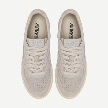 Medalist Low Man - Suede White - Galvanic.co