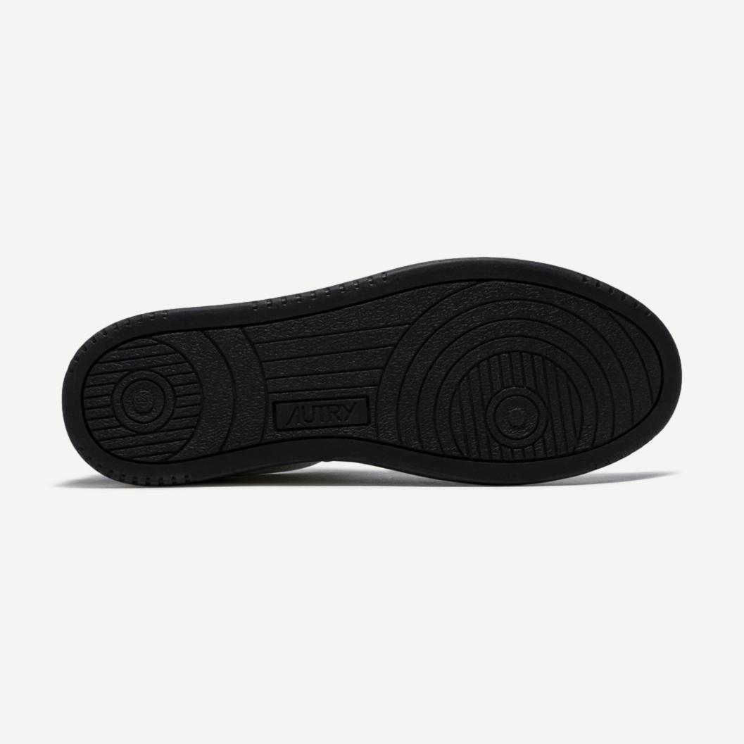 Medalist Low Man - Leather/Leather White/Black - Galvanic.co