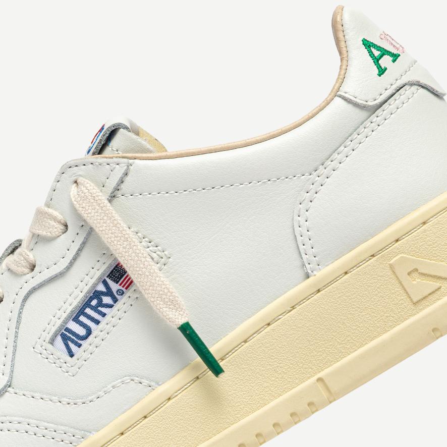 Medalist Low M Leather/Logo - White/White