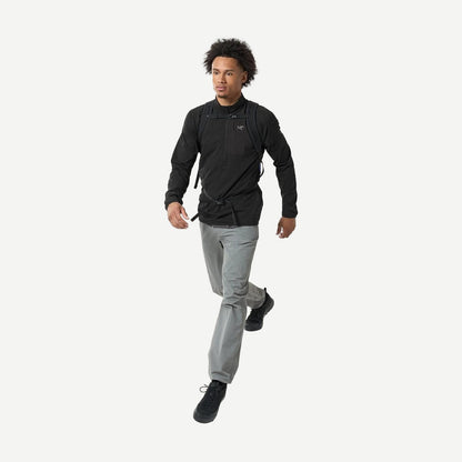 Delta 1/2 Zip M - Black - Galvanic.co