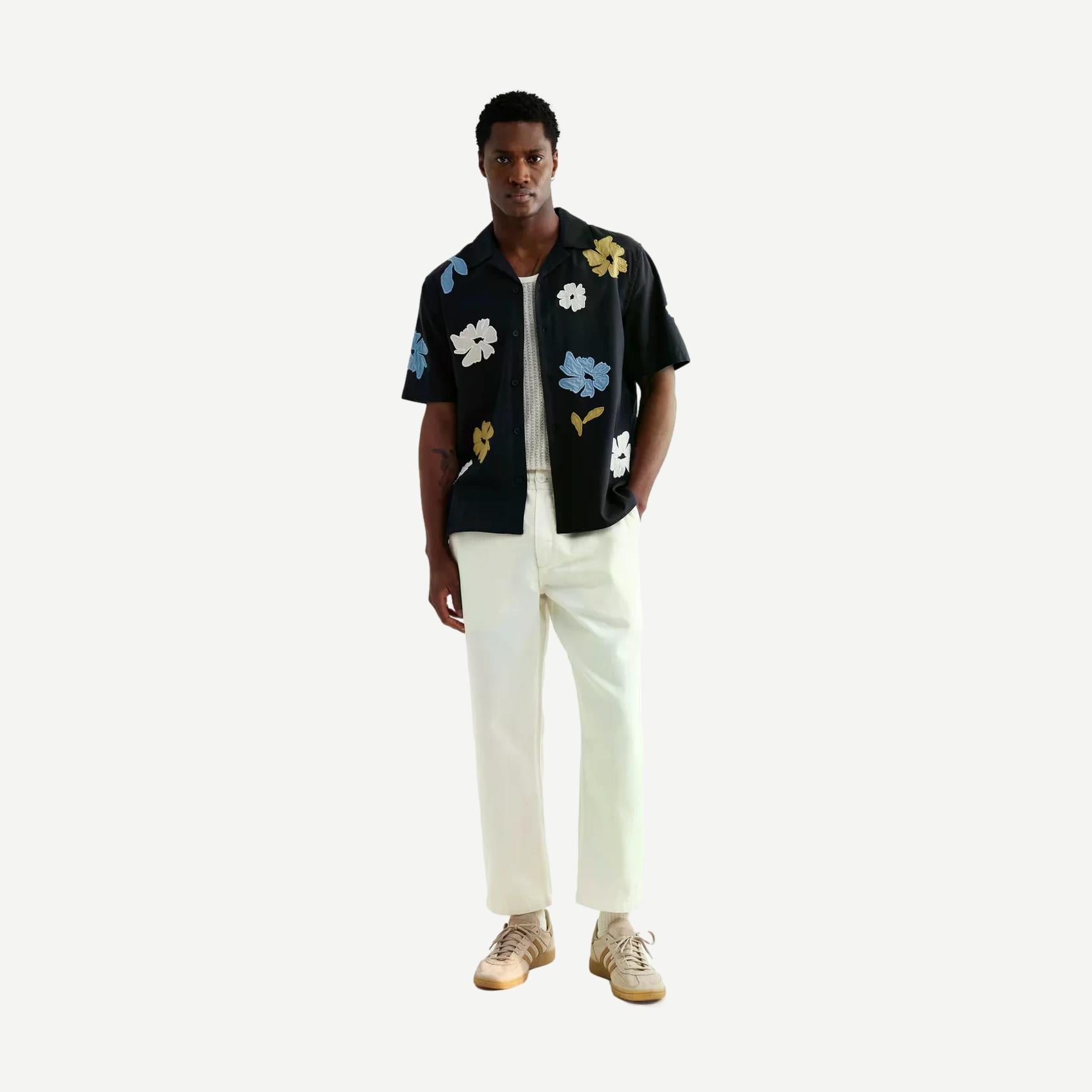 Didcot SS Shirt Flower Applique - Navy/Multi - Galvanic.co