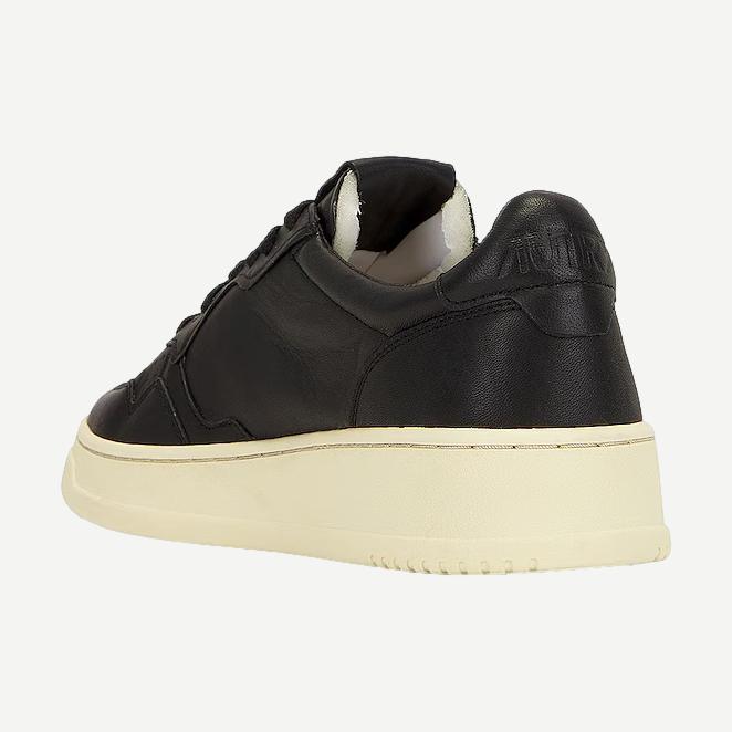 Medalist Low -  Solid Goat Black - Galvanic.co