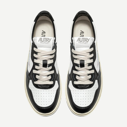 Medalist Low Wom - Leather/Leather White/Black - Galvanic.co