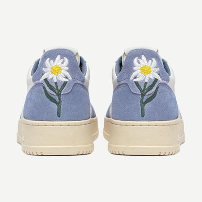 Medalist Low Woman - Goat/Edel White/Claudia - Galvanic.co