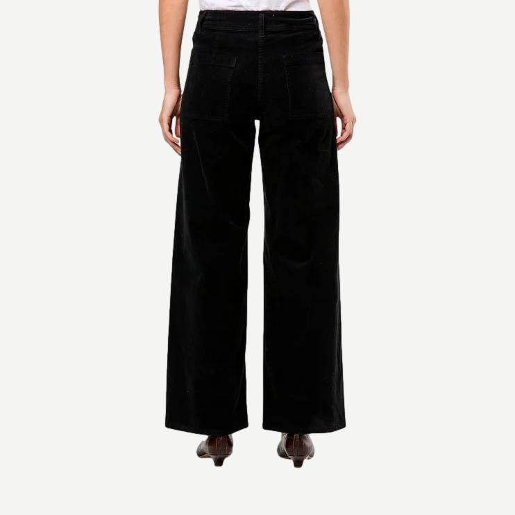 Megan Pant - Jet Black - Galvanic.co