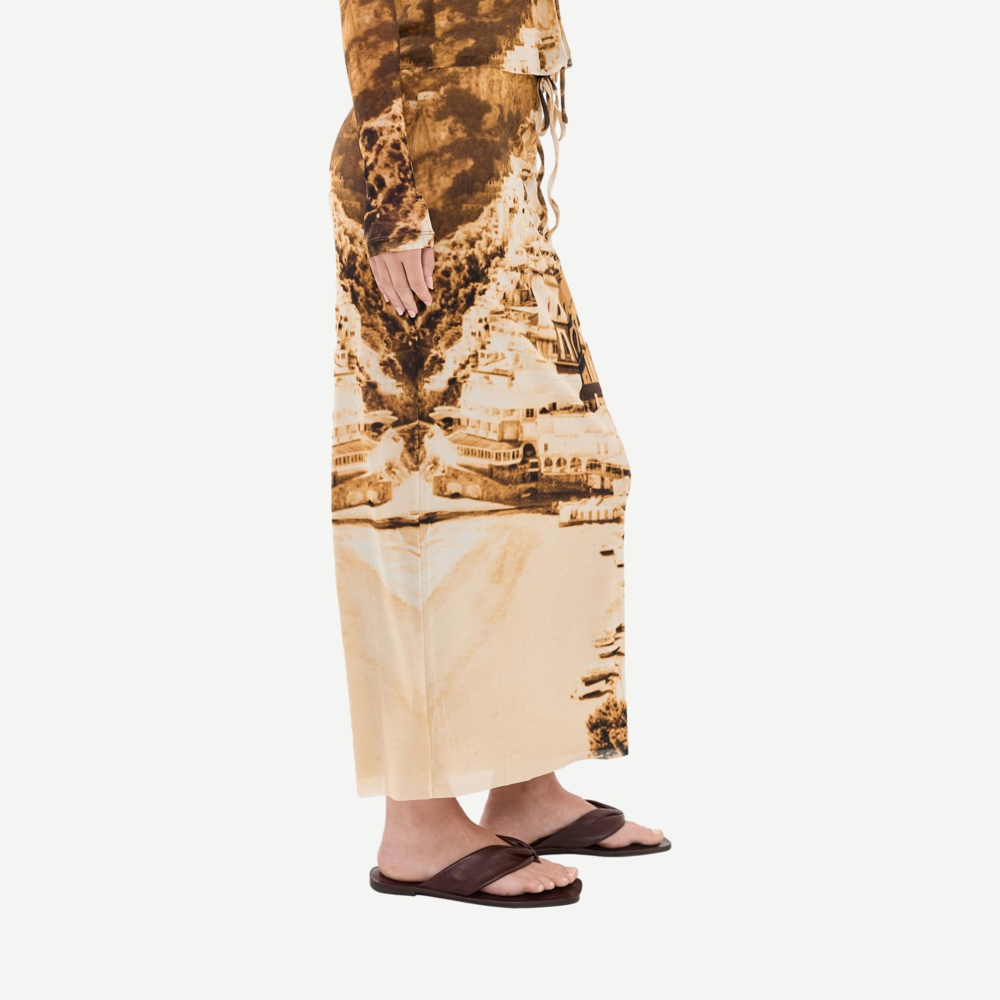 Porta Skirt - Cliffside - Galvanic.co